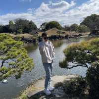 熊本Day4：探索《水前寺成趣園》的和風秘境、饗宴《敘敘苑》的極致燒肉、午後的《岡田咖啡》悠閒時光