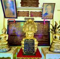 สักการะหลวงพ่อพูน วัดตาลล้อม
