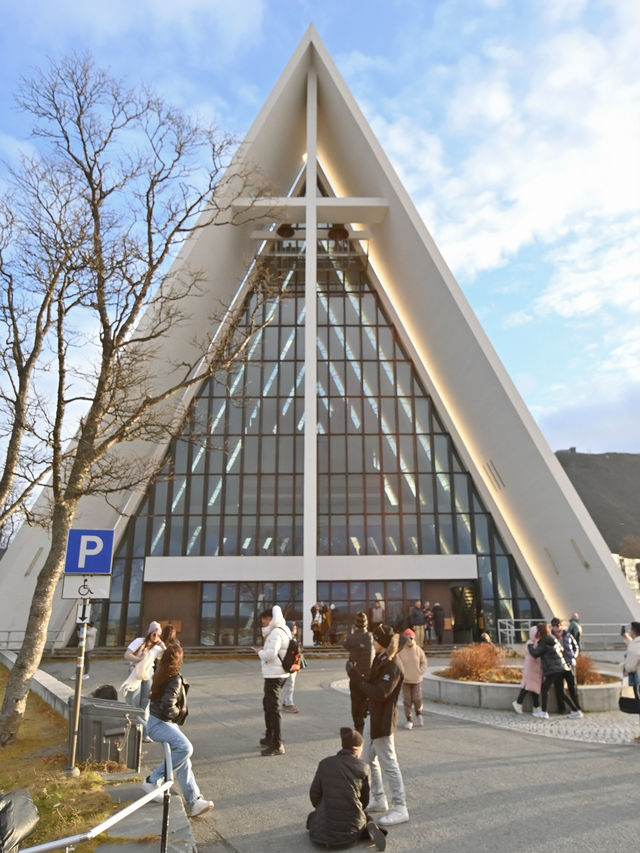 Arctic Cathedral มหาวิหารอาร์กติก Tromsø
