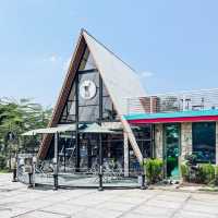 Taman Kopi Lalada in Bekasi