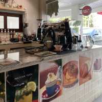 คาเฟ่น่ารักย่านรัชดา Roast N Toast Cafe