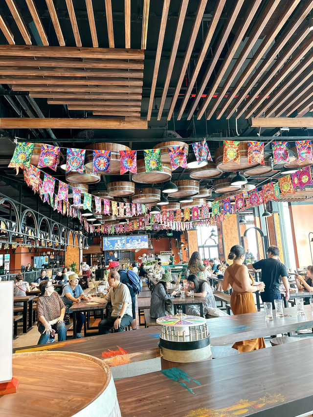 【ベトナム/ダナン】ダナンで1番高い山の上で飲むビール🍺