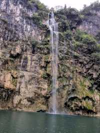 貴州銅仁大峽谷，乘船漂流感受壯闊的山河秀麗