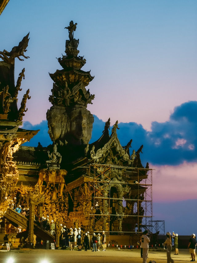 圧倒的な木彫り建築🇹🇭 サンクチュアリ・オブ・トゥルース
