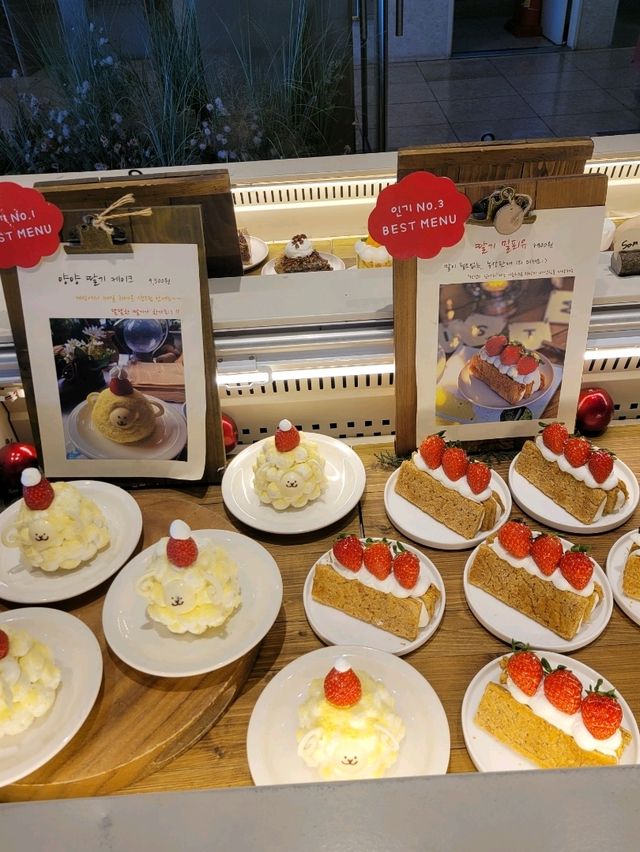 🌊영종도 앞 바다를 느낄 수 있는 카페🍓
