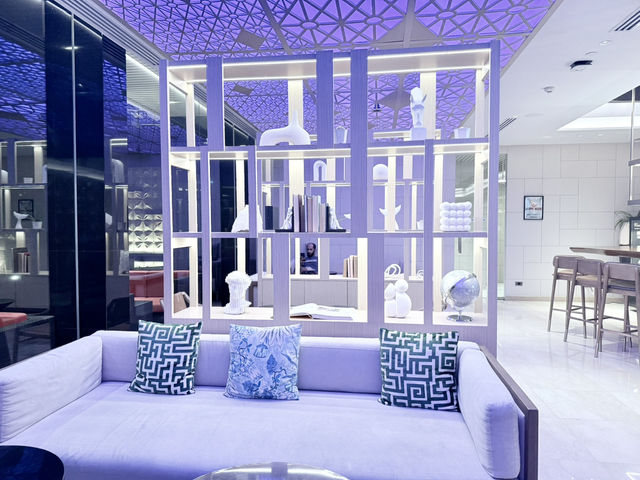 Novotel Living Bangkok Sukhumvit Legacy
