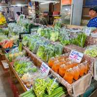 เดินเพลิน🚶กินเเพลิน 👄 ตลาดน้ำดอนหวาย นครปฐม