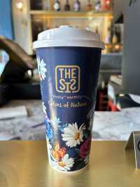 The sis ร้านคาเฟ่สุดสวย
