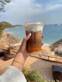 HAKUNA คาเฟ่เกาะล้าน