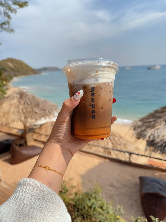 HAKUNA คาเฟ่เกาะล้าน