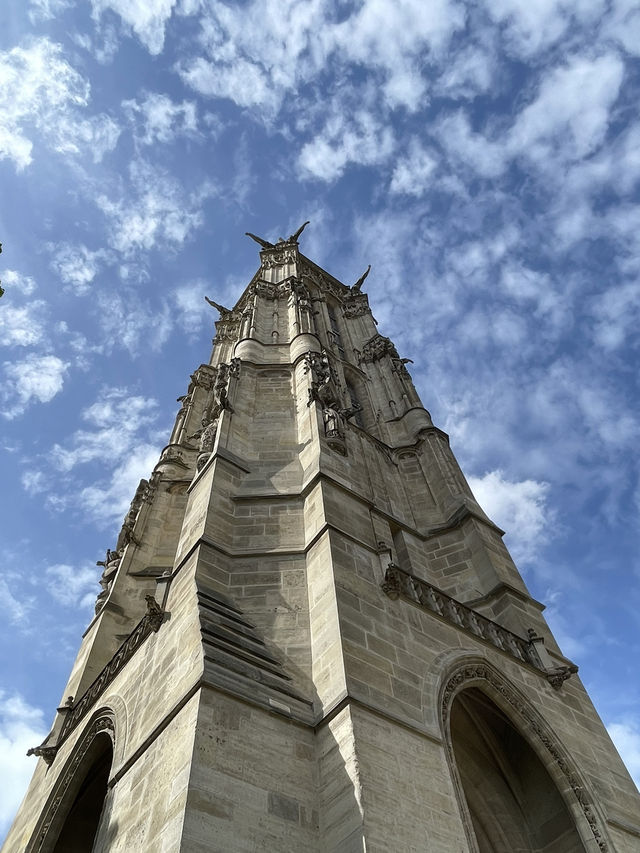 🇫🇷 Square of Saint-Jacques Tower
