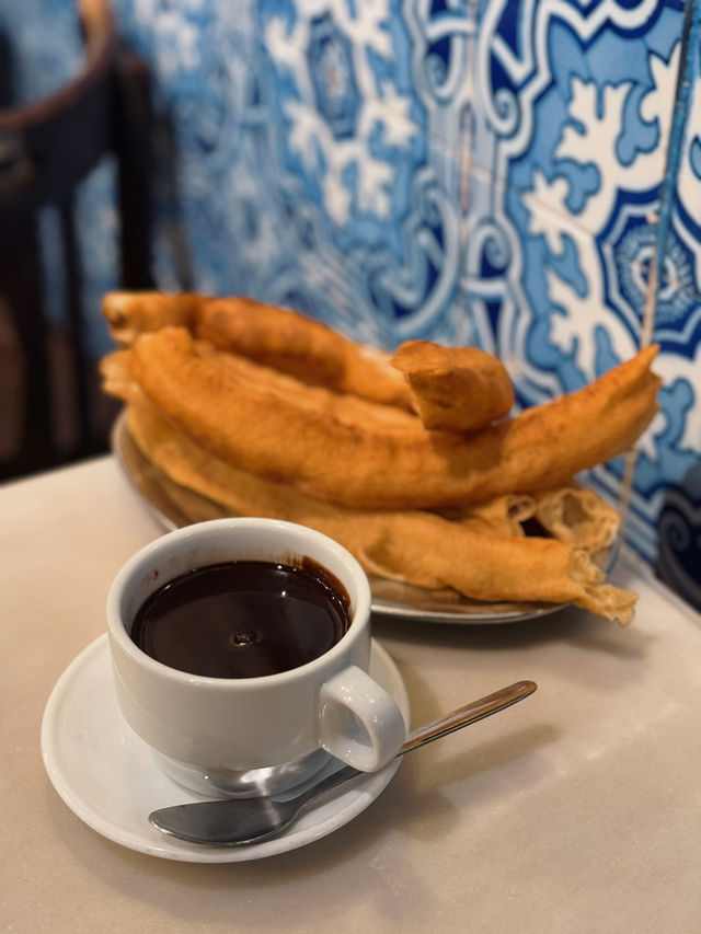 A unique churros in Seville than elsewhere in the world 