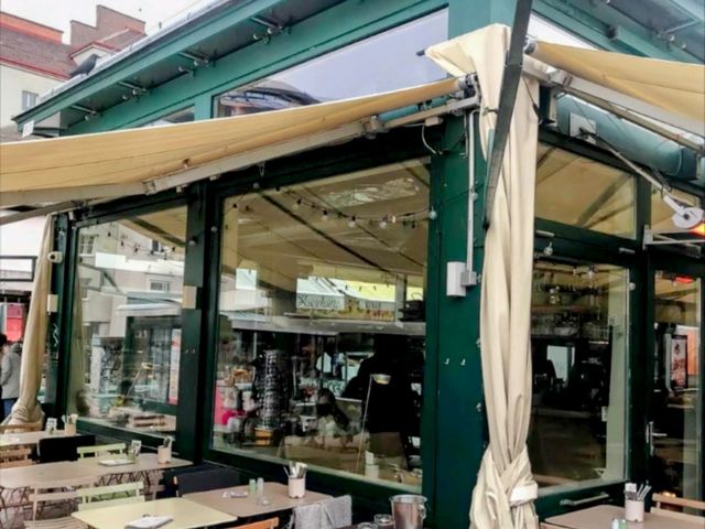 在維也納 Nasch 市場享用中東 Brunch：NENI am Naschmarkt