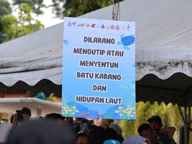 The Ebbing Water Phenomenon on Pangkor Island