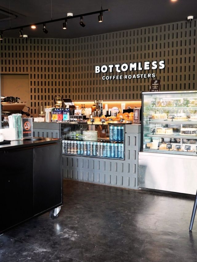 🍵 Bottomless Pattanakarn road