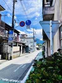 “Timeless Streets of Fujiyoshida: Where Tradition Meets the Majesty of Mount Fuji”