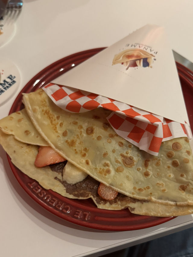 本場パリから来た🇫🇷クレープ専門店🧁