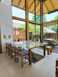 🧀 Chirp Cafe and Chat Space