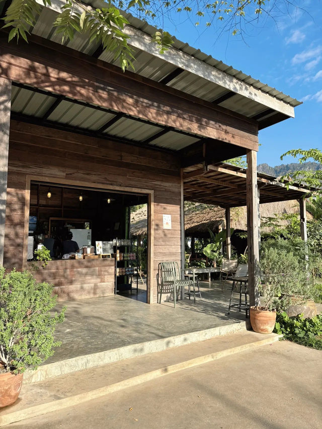 ฟาร์มคิดคาเฟ่ คาเฟ่ฟีลโฮมมี่ ที่ภูผาม่าน