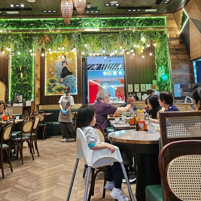 性價比極高！啟德體育園零售館的地道越南美食
