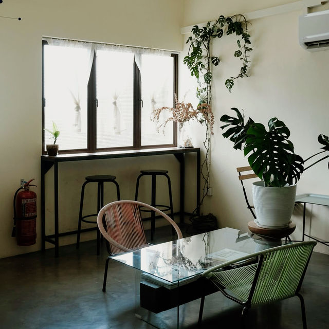 Elegant Brews at Yue Coffee