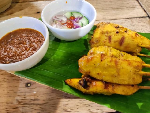 ข้าวซอยฟิวชั่น ร้านเด็ด ร้านดัง ย่านนิมมาน
