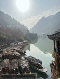 เที่ยวจีน Fenghuang เหมือนหลุดไปในยุทธภพ！