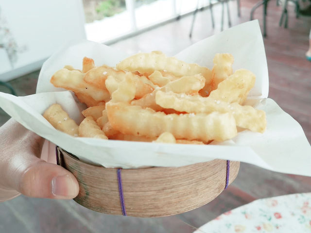 คาเฟ่นาเกลือแห่งแรกในประเทศไทย!!