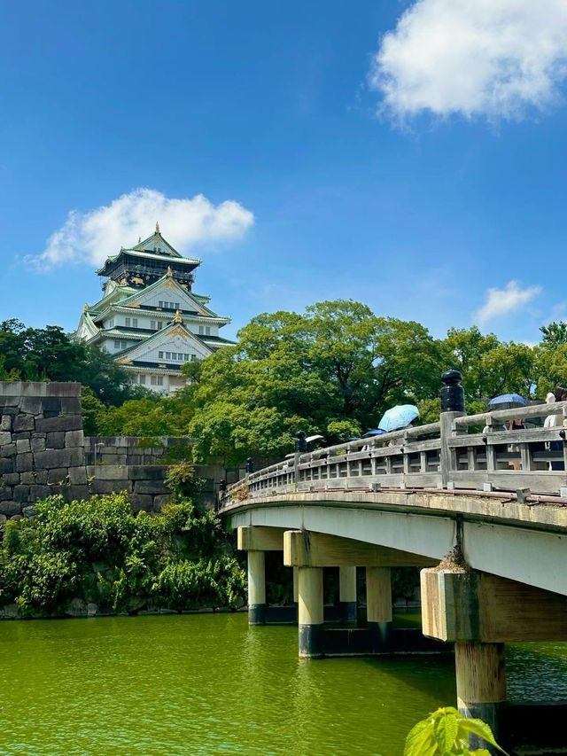 Osaka Castle 