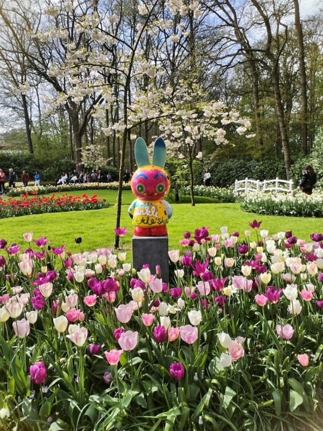 A Blooming Wonderland at Keukenhof Gardens 🌷