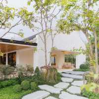 Something Journey : คาเฟ่และร้านอาหารริมทะเลสาบ