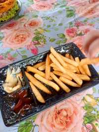 คาเฟ่ฟิวทุ่งนาบรรยากาศดี