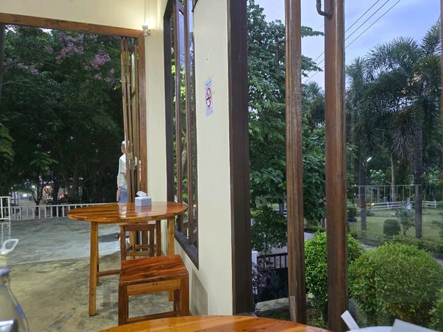 ร้านอาหารครัวม่อนไข่