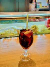 바르셀로나에서 샹그리아 한 잔 즐기기 좋은 마켓🍷