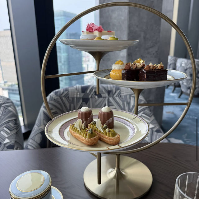 大阪華爾道夫酒店 (Waldorf Astoria Osaka)