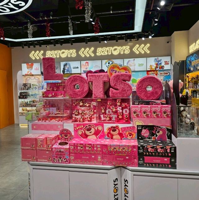 ร้าน 52TOYS