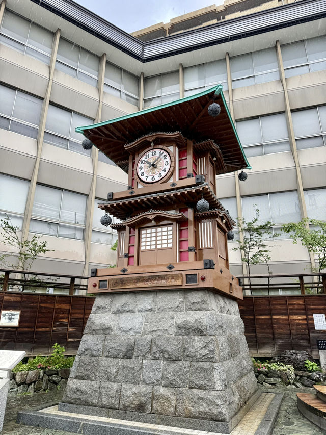 Dōgo Onsen in the Rain – Covered Streets & Cozy Treats