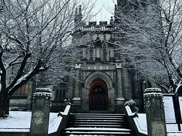 Manchester Cathedral – A Gothic Gem in the Heart of the City