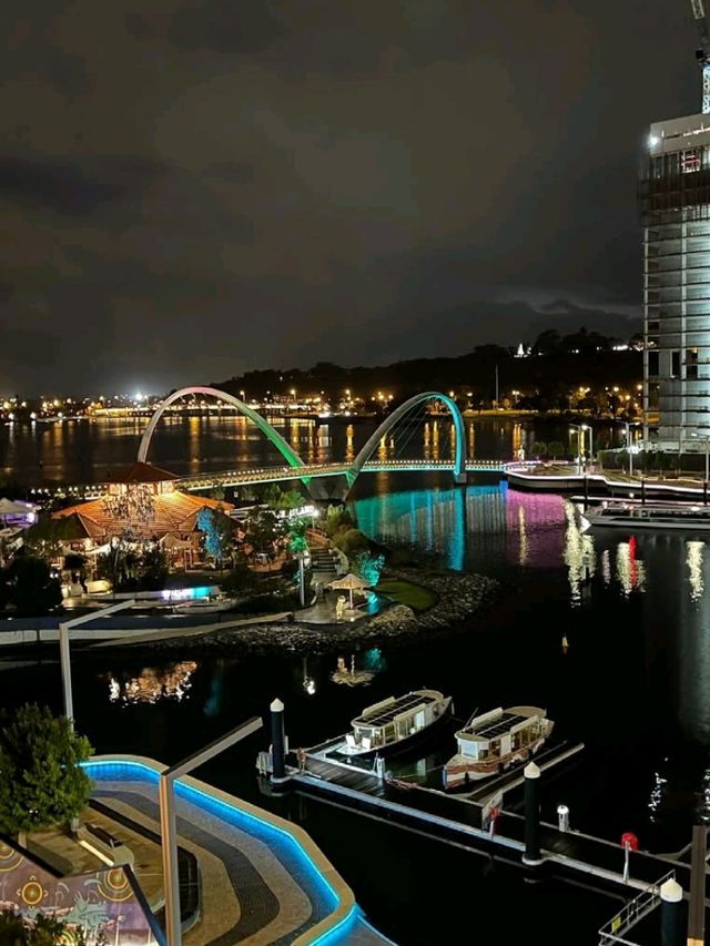 Elizabeth Quay Carousel, Perth, Australia 🦘