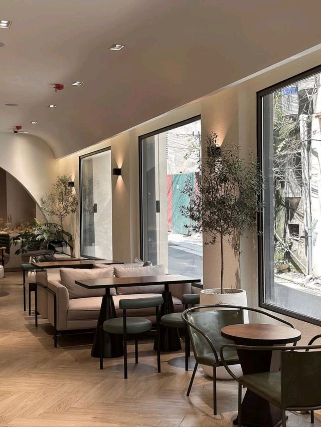Sip & Snack Pastry Shop