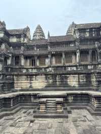 Angkor Wat: A Journey Through Time🛕🇰🇭