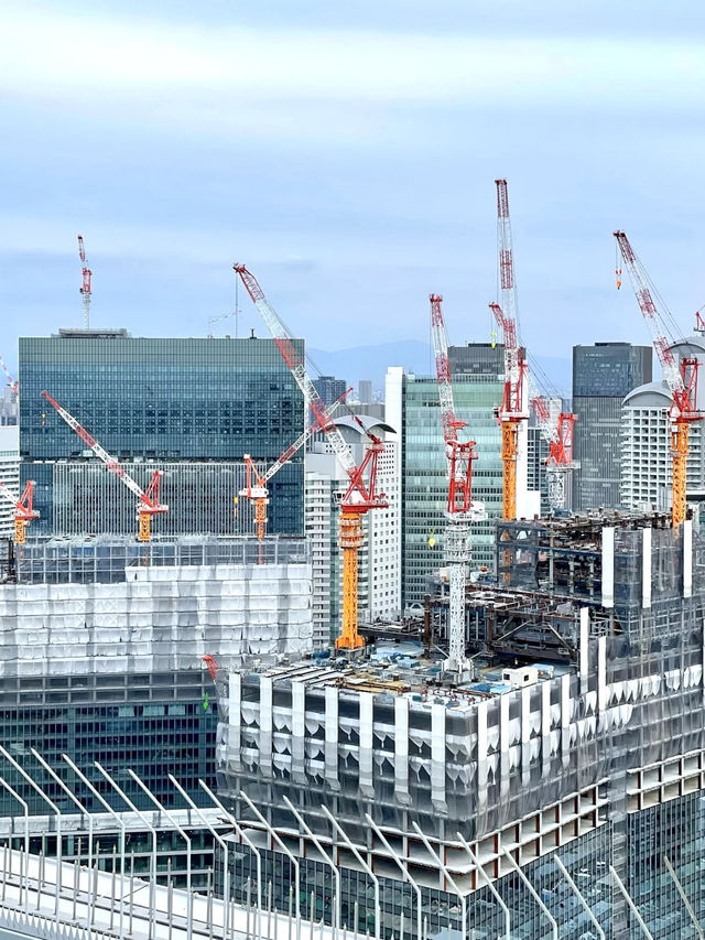 A Day to Admire Osaka’s Skyline 🏙️