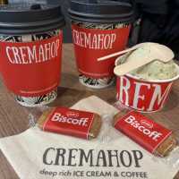 【 Yokosuka night walk craft ice cream or Bar battle field 】