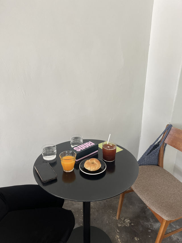 Coffee and bakery Chiangmai 🤍🥯