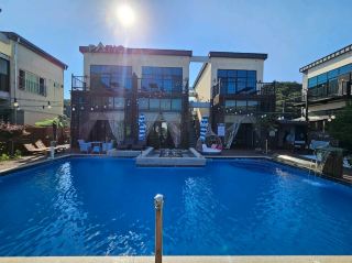 Review of Gyeongju Swimming Pool Pension Patio