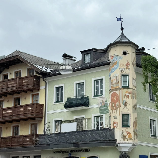 St. Gilgen: Mozart's Hometown Without the Pricey Tour! 🇦🇹