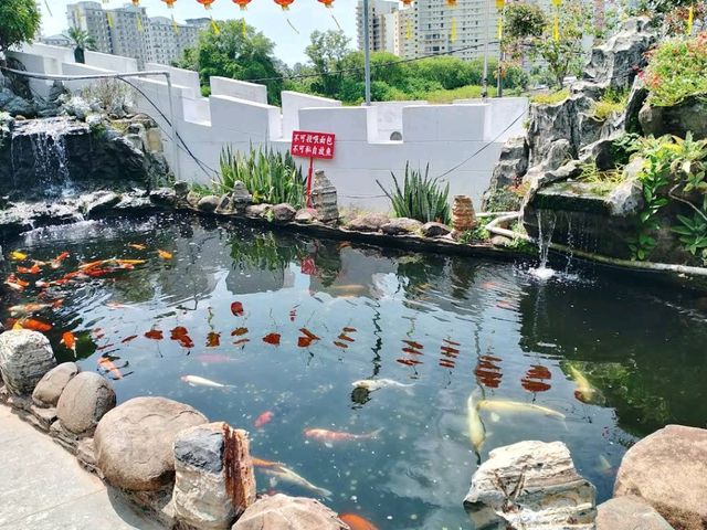 Wan Loong Chinese Temple (Yun Loon Temple)