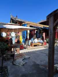 #lijiang #baishaancienttown #yunan #coppercraft #tiedye