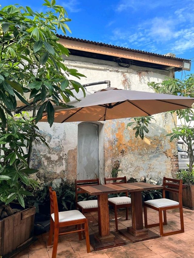 The old station Cafe