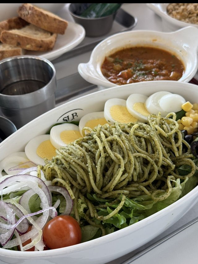 【ソウル・漢城大入口】サラダメニュー豊富🥗!!ダイエット注意の方にもオススメ✨